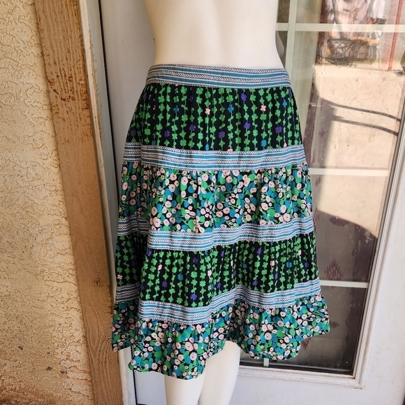 Marc Jacobs Dresses & Skirts - Marc Jacobs Clover Leaf Floral Print‎ Mini Gathered Circle Skirt